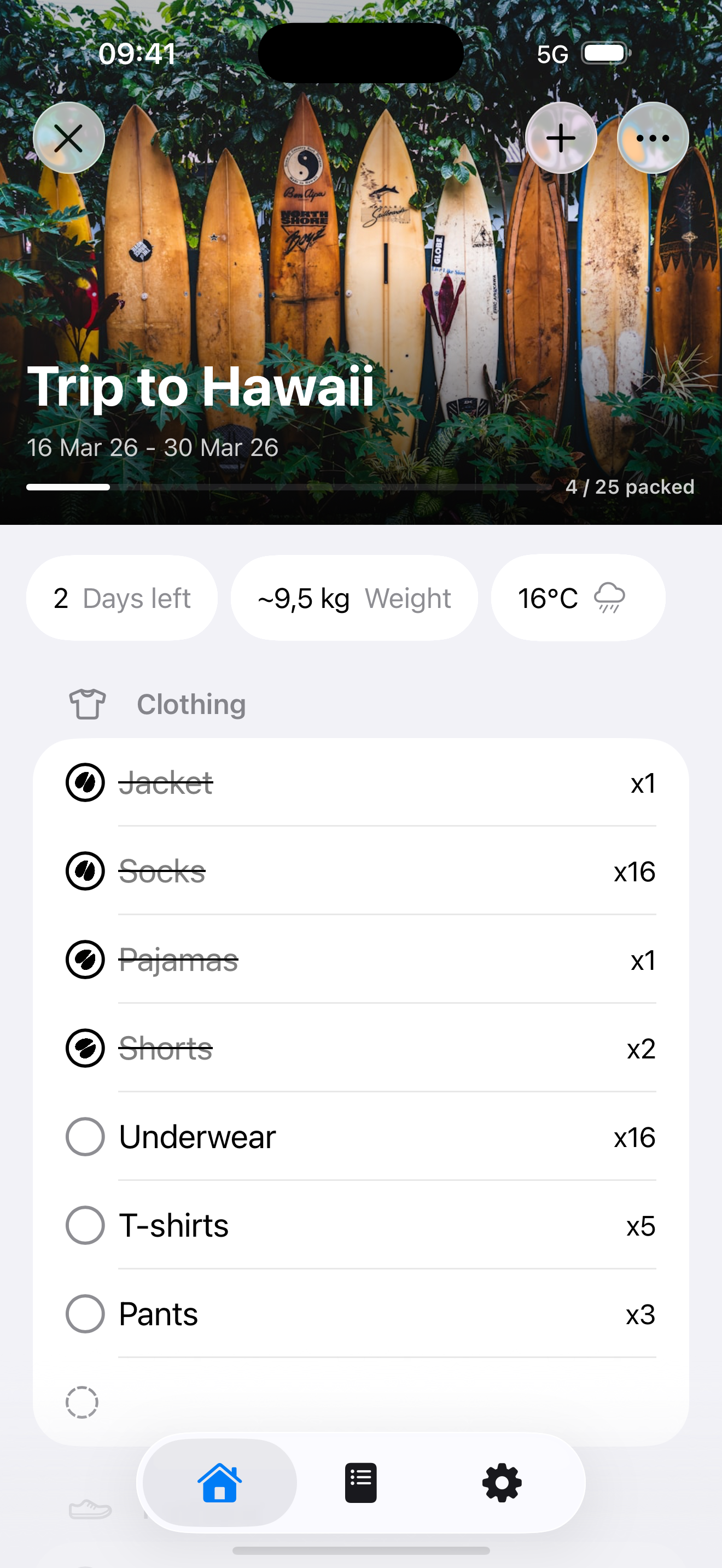 PackGoat packing checklist with items checked off and weight total